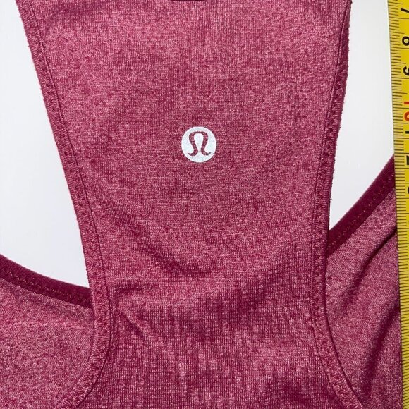 3 Lululemon tanks in XS (Size 4) in excellent condition - Picture 12 of 16